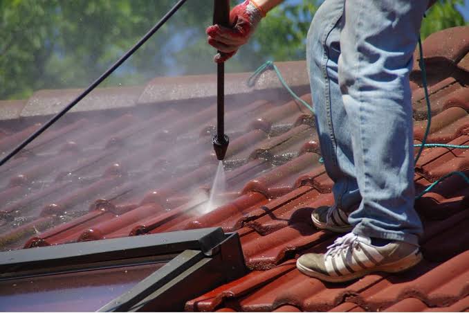 Tile Roof Cleaning