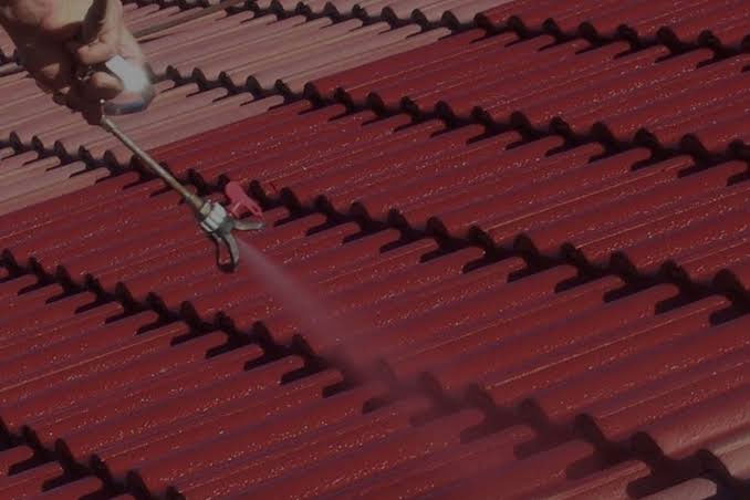Roof Spraying