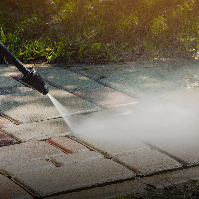 Paving / Path Pressure Cleaning